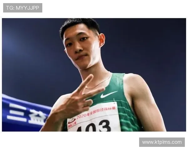 成都网球队在钻石联赛中的默契配合与战术执行分析